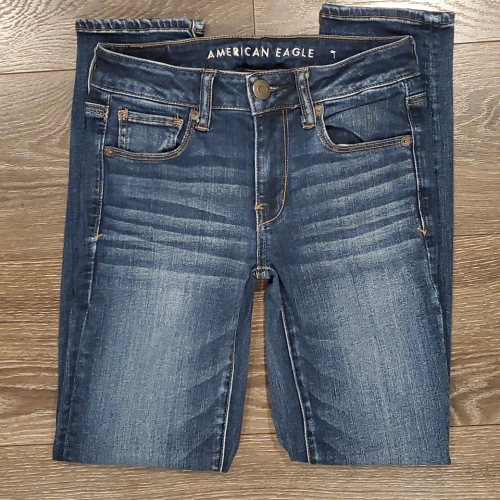 ❤AMERICAN EAGLE SKINNY JEANS, 2 SHORT (26S)